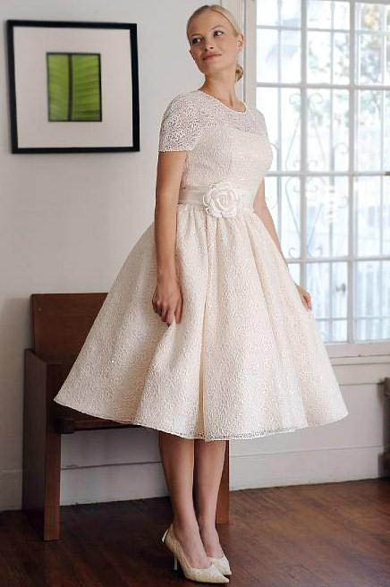Свадебные платья стиля 50