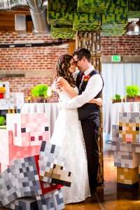 MA Minecraft Wedding The Goodness 280 Rock n Roll Bride