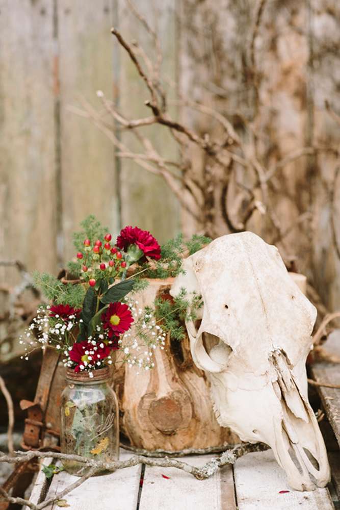 DIY and Salvaged Wedding with the Ceremony in a Car Park: Savannah ...