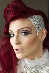 Alternative Bridal Idea: Stick Crystals On Your Head! · Rock n Roll Bride