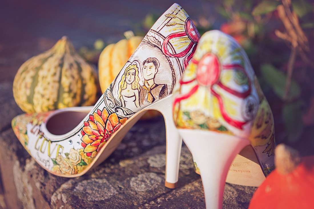 4 Hand Painted Wedding Shoe Ideas – With love, Paint