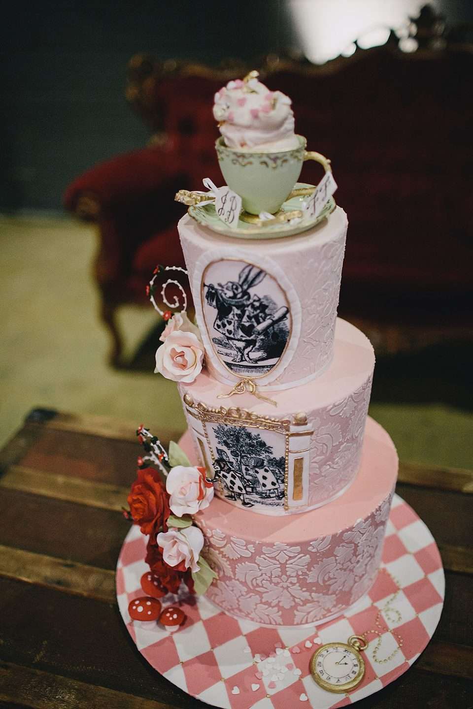 Three-tier Alice in Wonderland Centerpiece Wedding Whimsical -   Alice  in wonderland tea party birthday, Alice in wonderland tea party, Alice in  wonderland diy